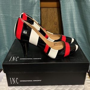 INC International Concepts Women Shoes Stripe Pump Size 6 with or without box